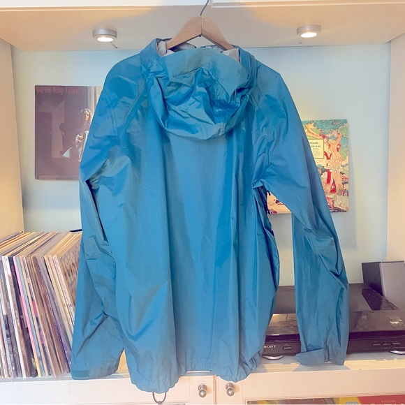 Patagonia Rainshell - Picture 2 of 2